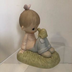Precious Moments Love is Kind 1998 Enesco
